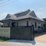 ขายบ้านชั้นเดียวยกสูงพร้อมห้องใต้หลังคา